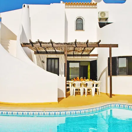 Villa In Gale Near Sao Lourenco Beach Villa *