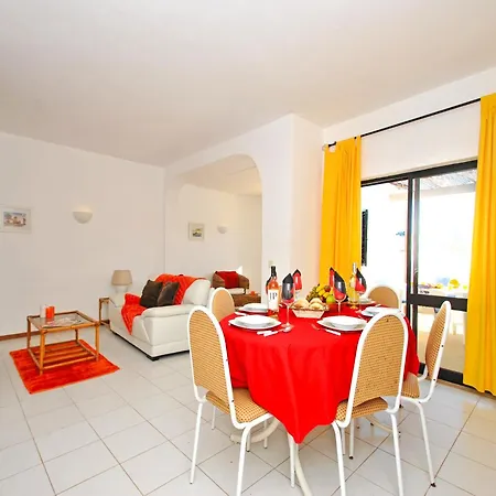 Βίλα Villa In Gale Near Sao Lourenco Beach *